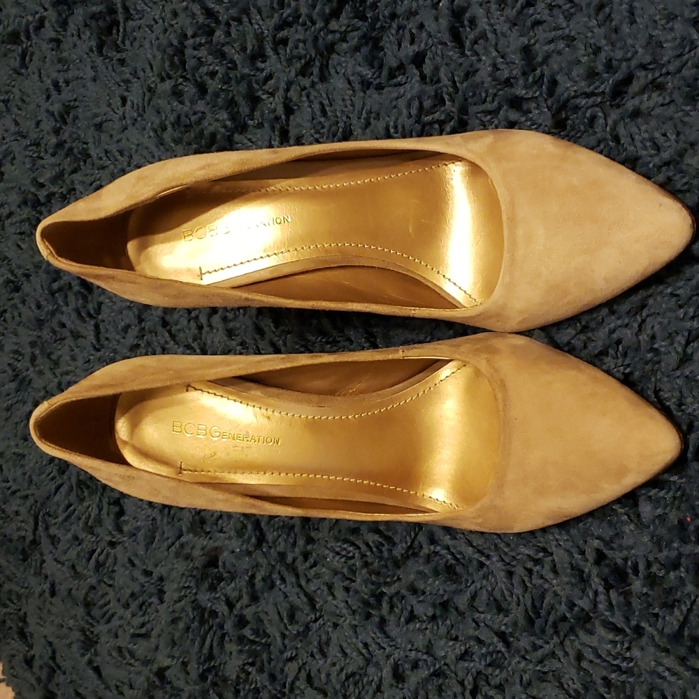BCBG Suede Pumps